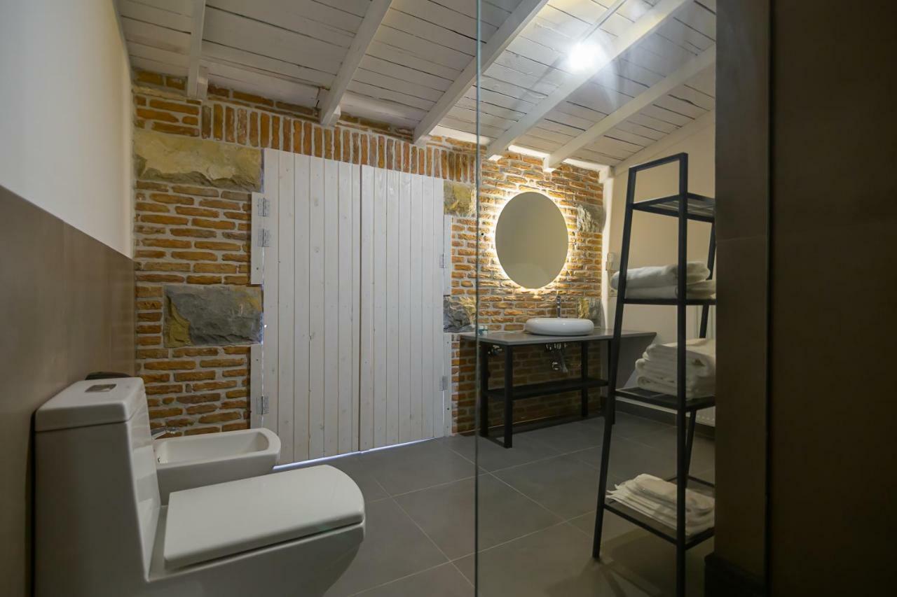 Barba Boutique Hotel Korce Exterior foto