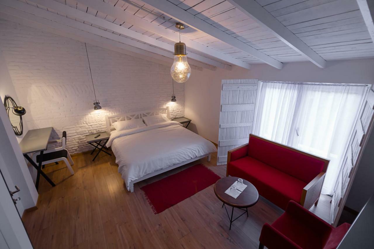 Barba Boutique Hotel Korce Exterior foto